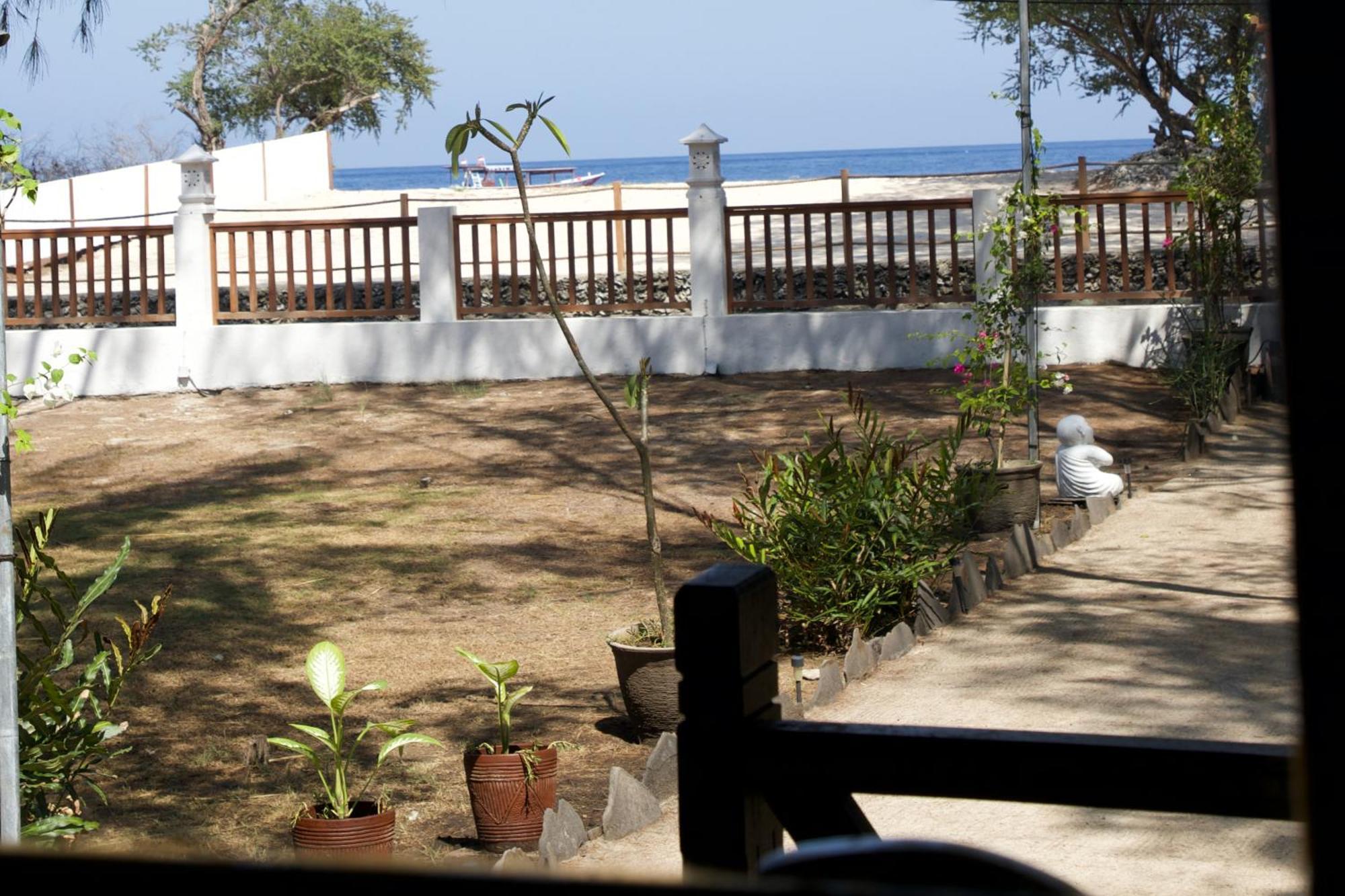 Villa Sunset Beach غيلي تراوانغان المظهر الخارجي الصورة