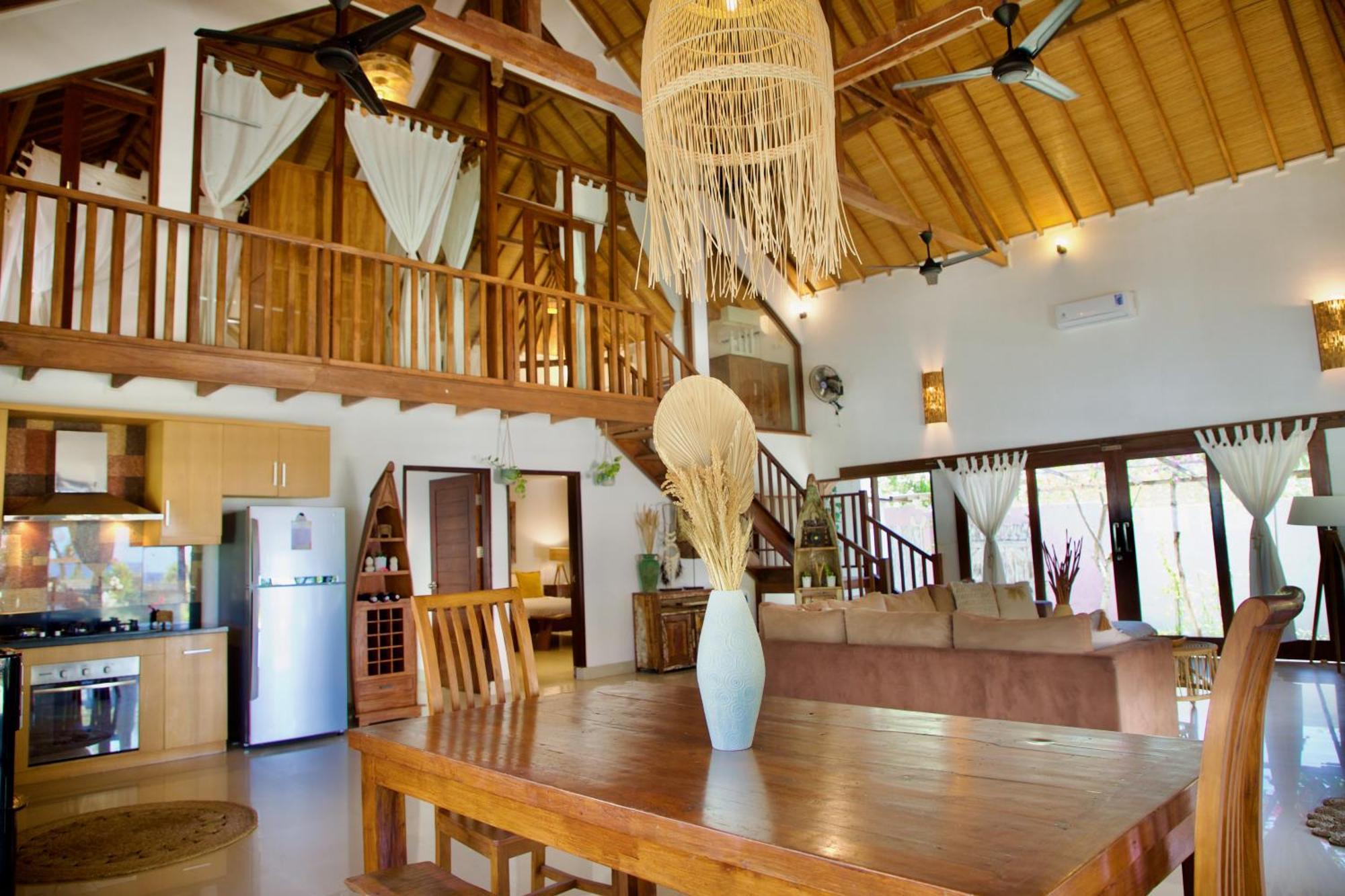 Villa Sunset Beach غيلي تراوانغان المظهر الخارجي الصورة