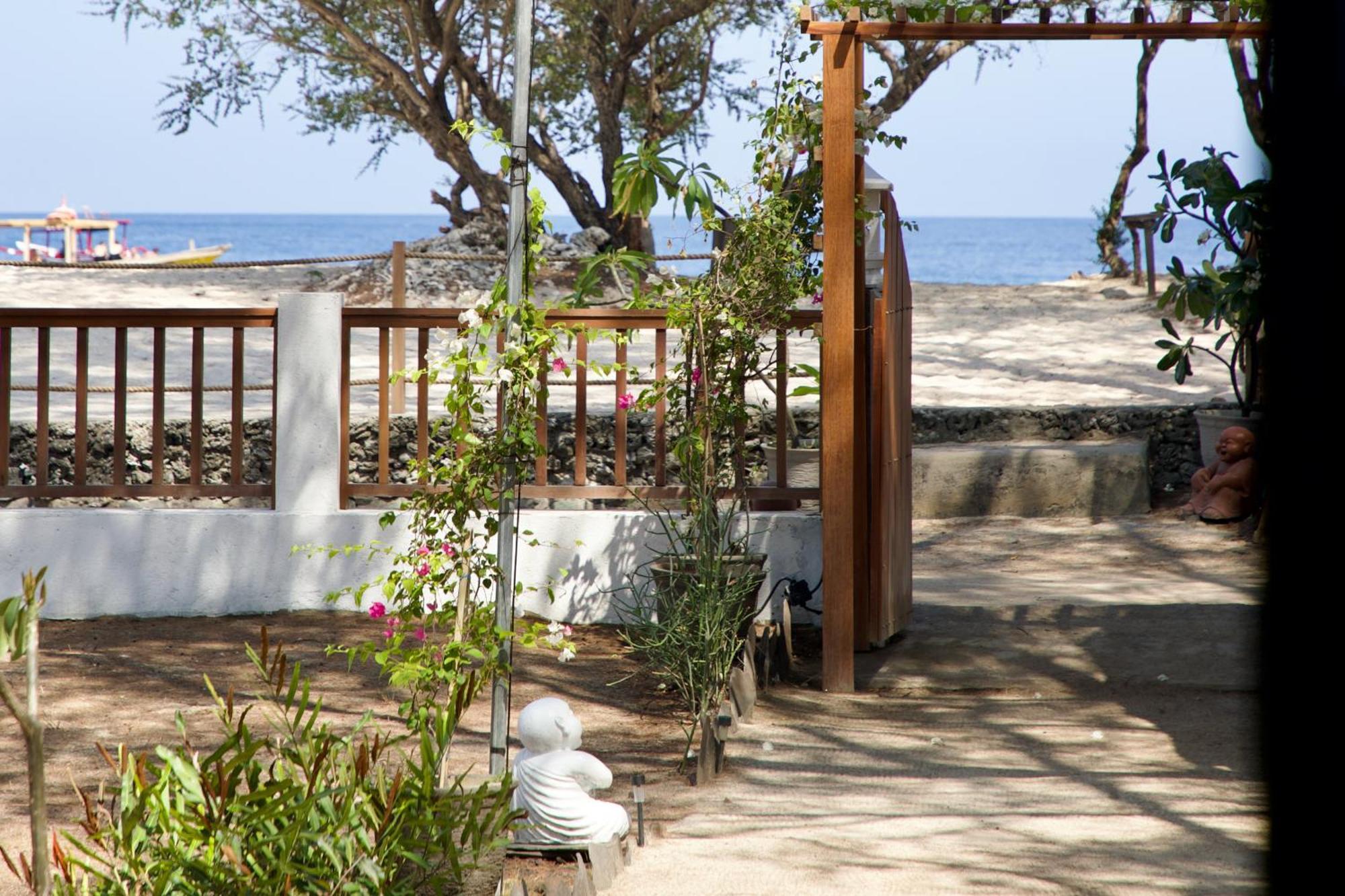 Villa Sunset Beach غيلي تراوانغان المظهر الخارجي الصورة